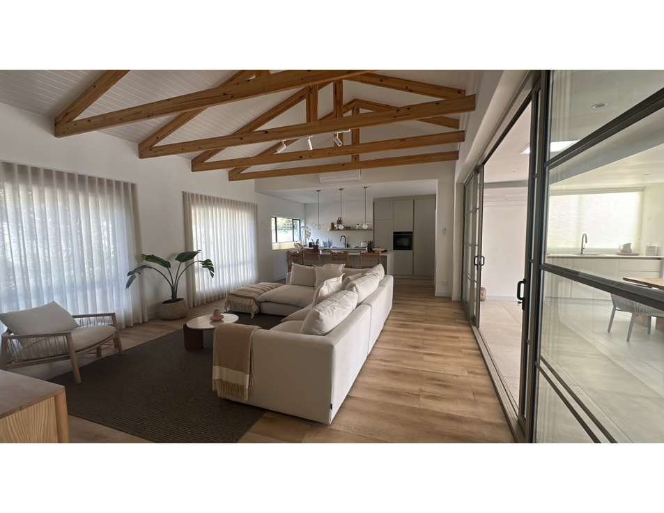 FC080311 24B6 4EED A8C4 38A63BEC7D16