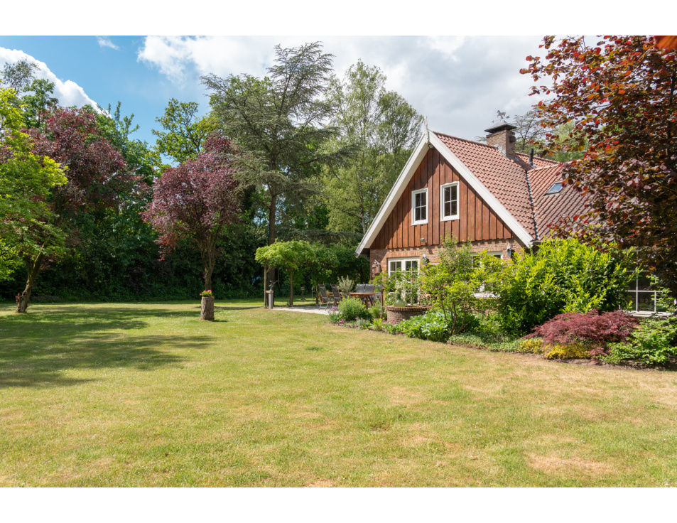 Q8YhBeysOvZ7NqEgKX46Vw