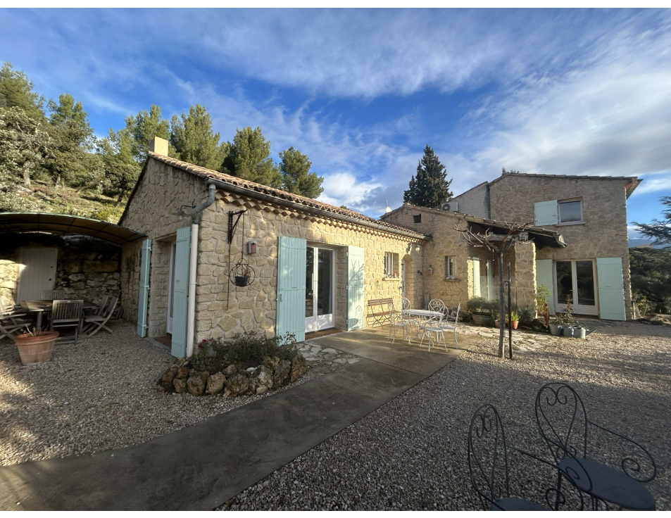 Huis Barroux foto01m