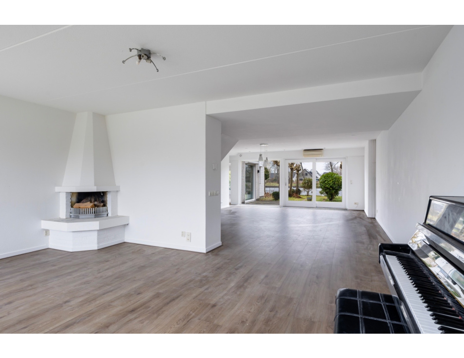 4d5810fb 0f66 4af1 8dcf 0782afdccd94