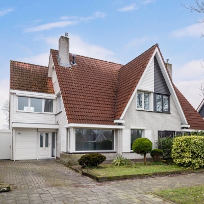 aab8799a 7271 43f4 a876 41e47261fb3e