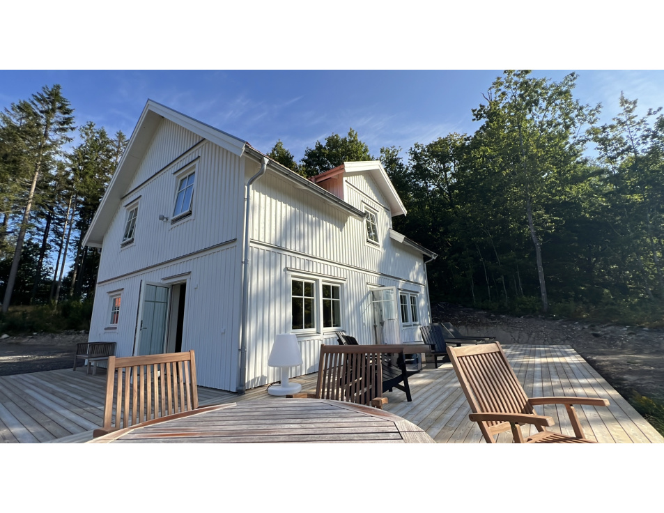 637577F8 642A 47A1 A1F3 5E5462F936E6 2