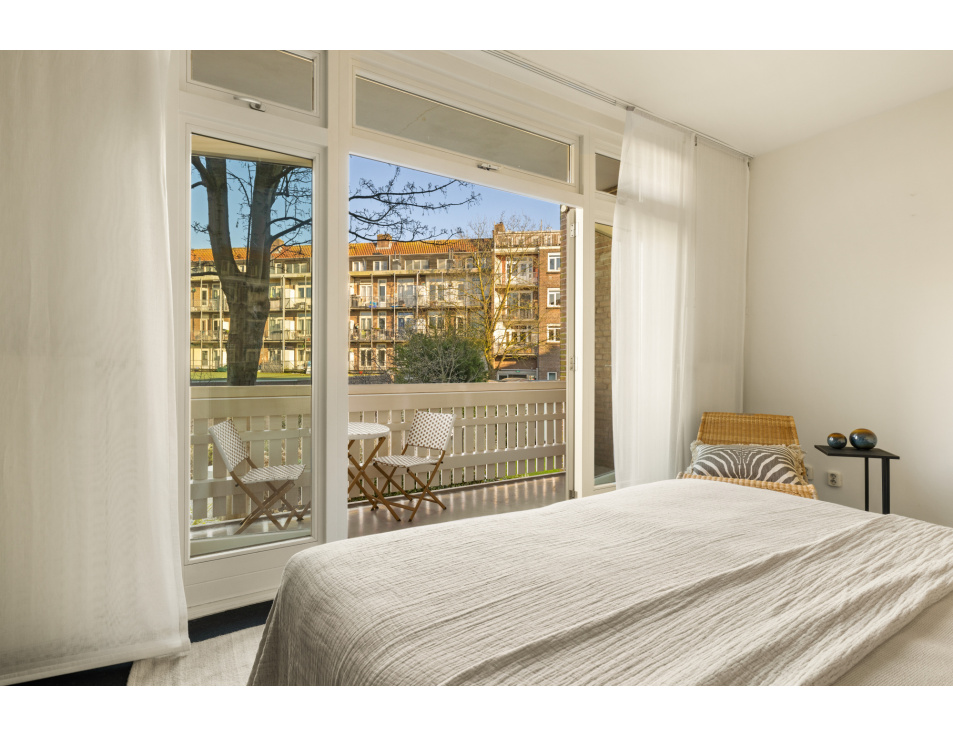 5.Surinameplein 10 hs 056